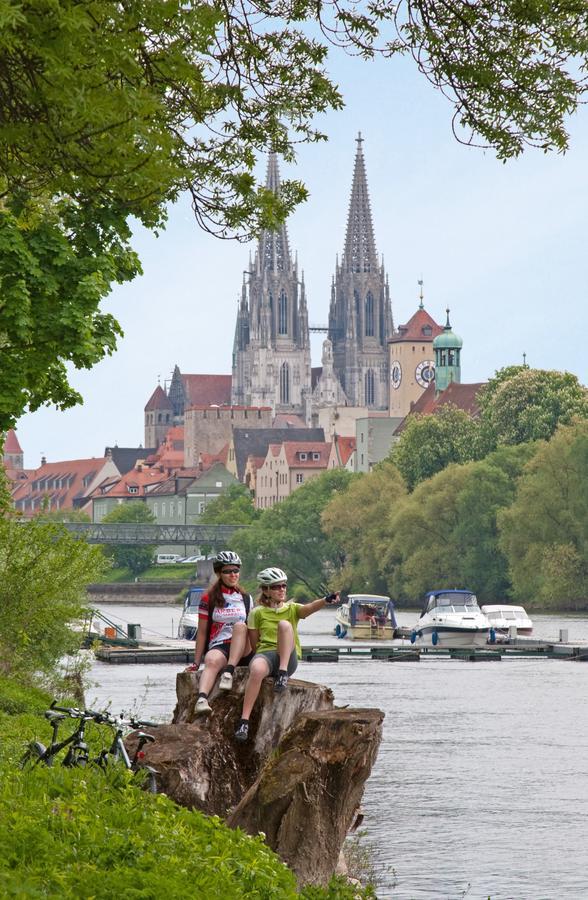 Hotel Am Peterstor Regensburg Dış mekan fotoğraf