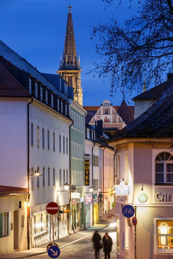 Hotel Am Peterstor Regensburg Dış mekan fotoğraf